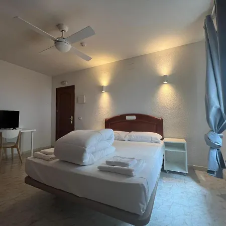 Guest house La Embajada 2*